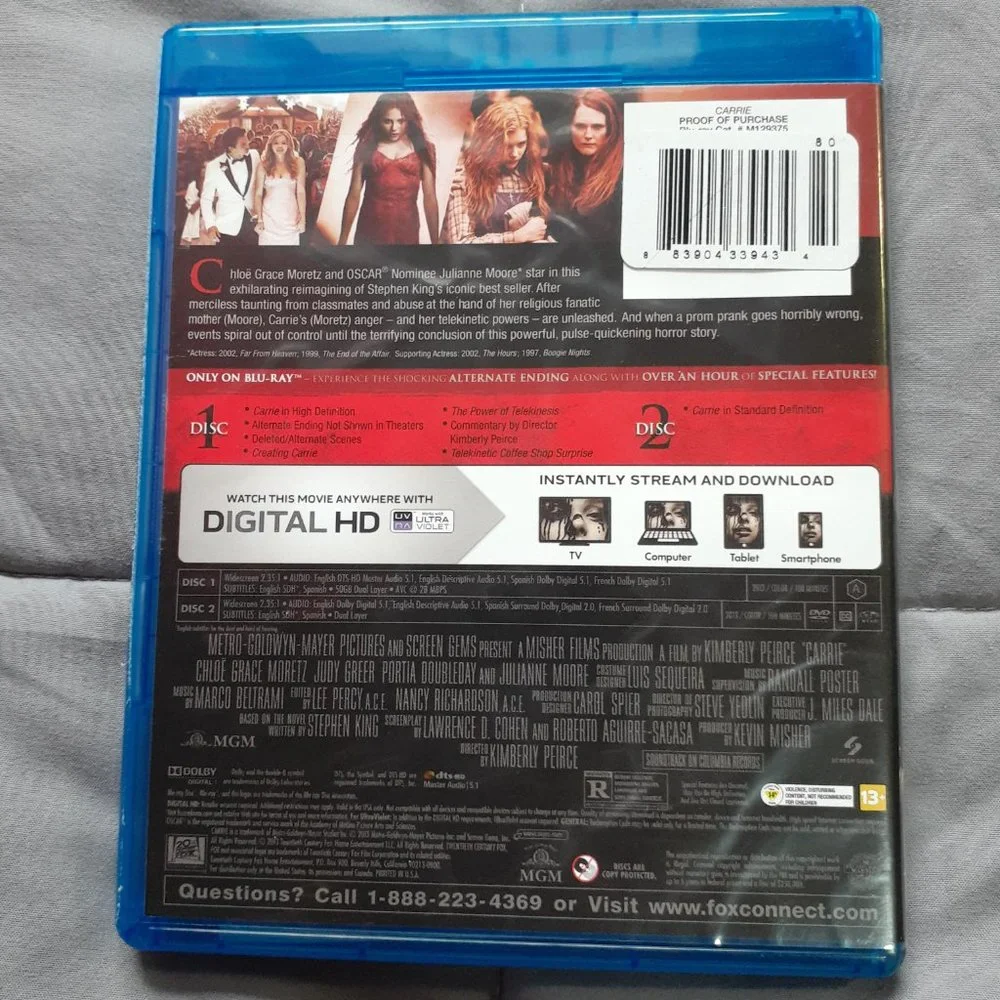 Carrie 2013 Remake Stephen King Blu-Ray - Picture 2 of 6
